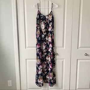 NWOT Floral Maxi Dress